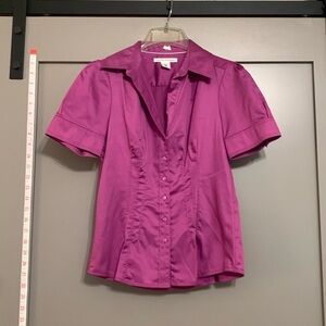 Banana Republic Women’s Petite Stretch Purple Button Down Short Sleeve EUC